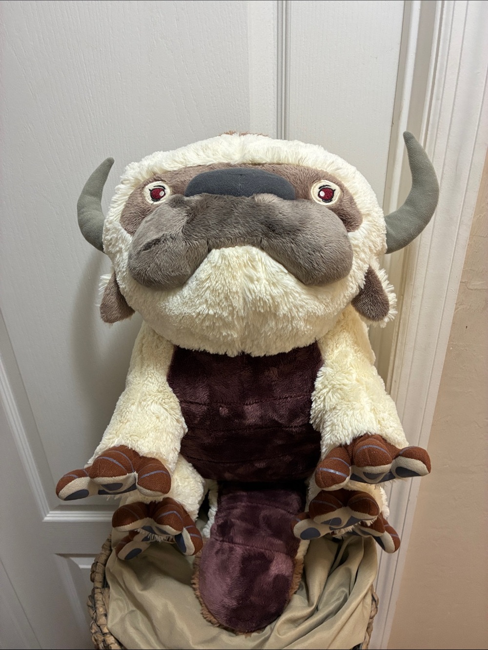 Jumbo Appa Plush 30"Avatar The Last AirbenderNICKELODEON Universe ExclusiveLARGE